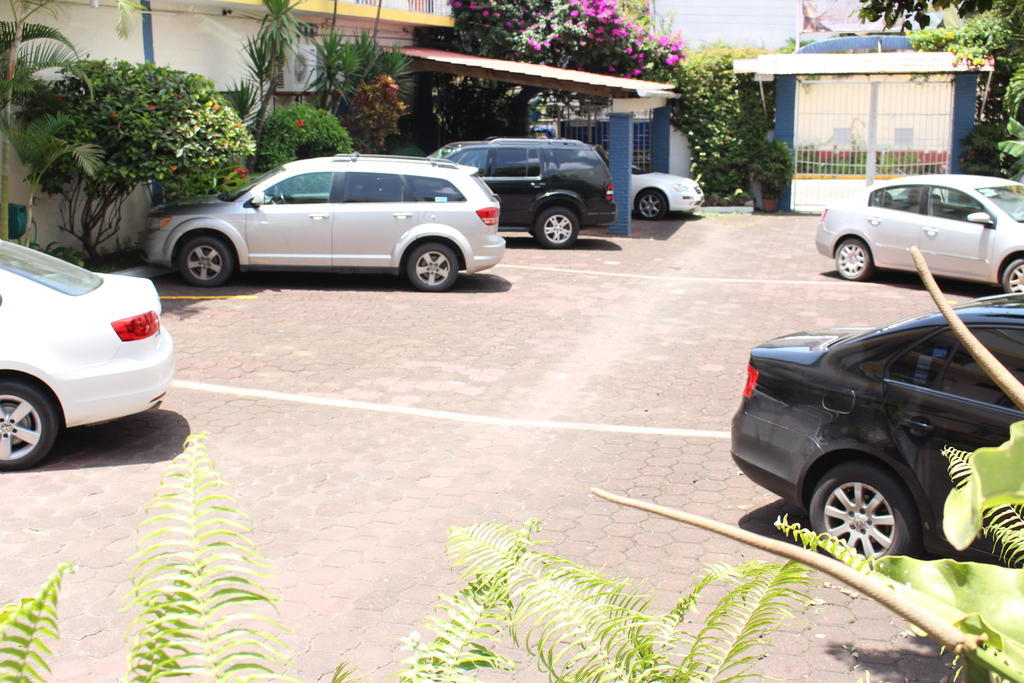 Arcos Hotel Catemaco Exteriör bild
