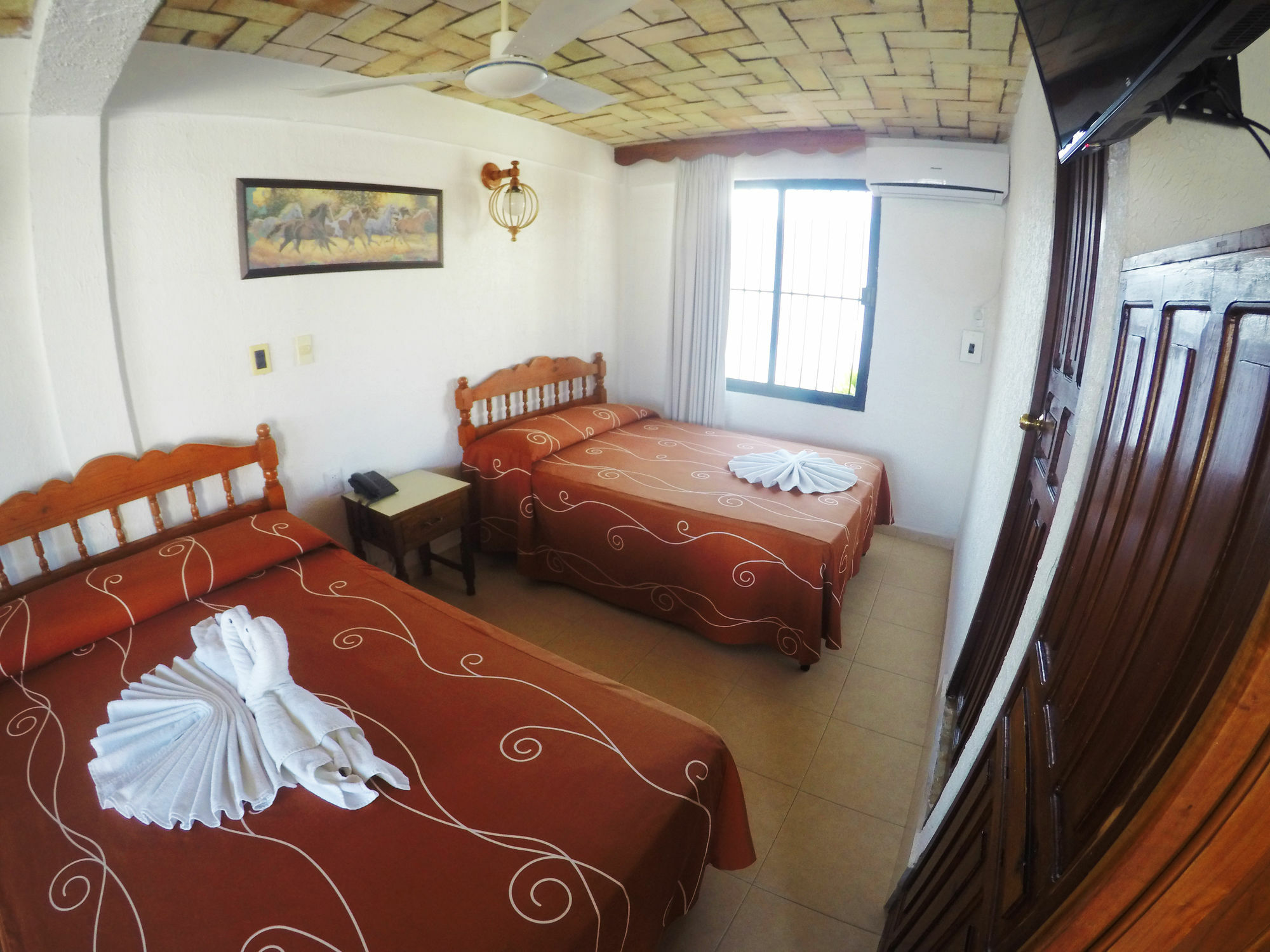 Arcos Hotel Catemaco Exteriör bild