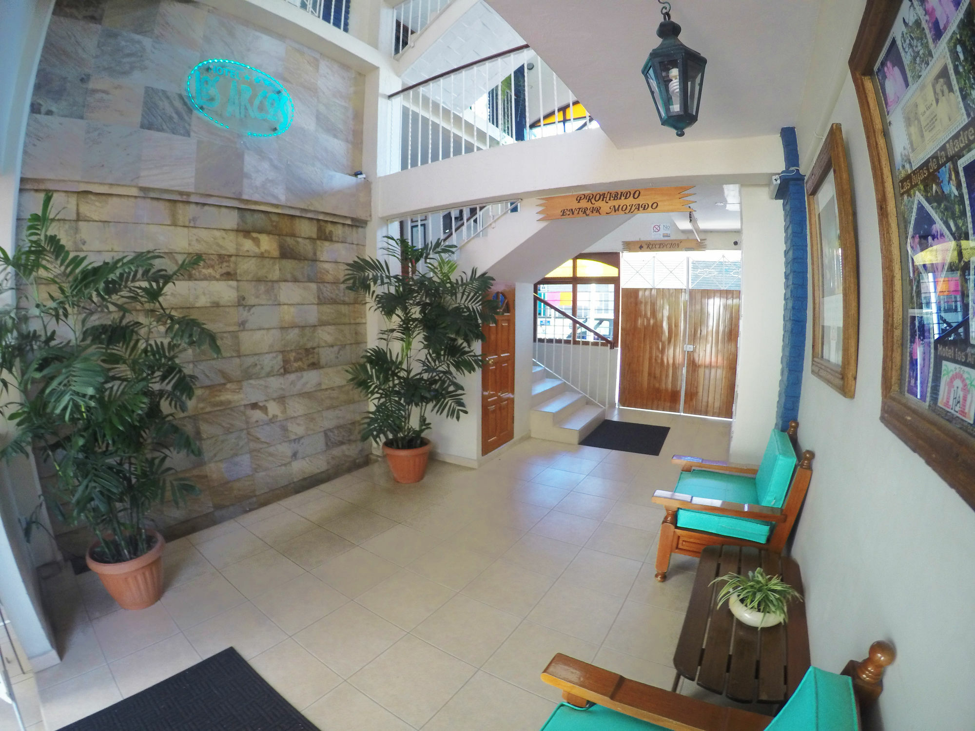 Arcos Hotel Catemaco Exteriör bild