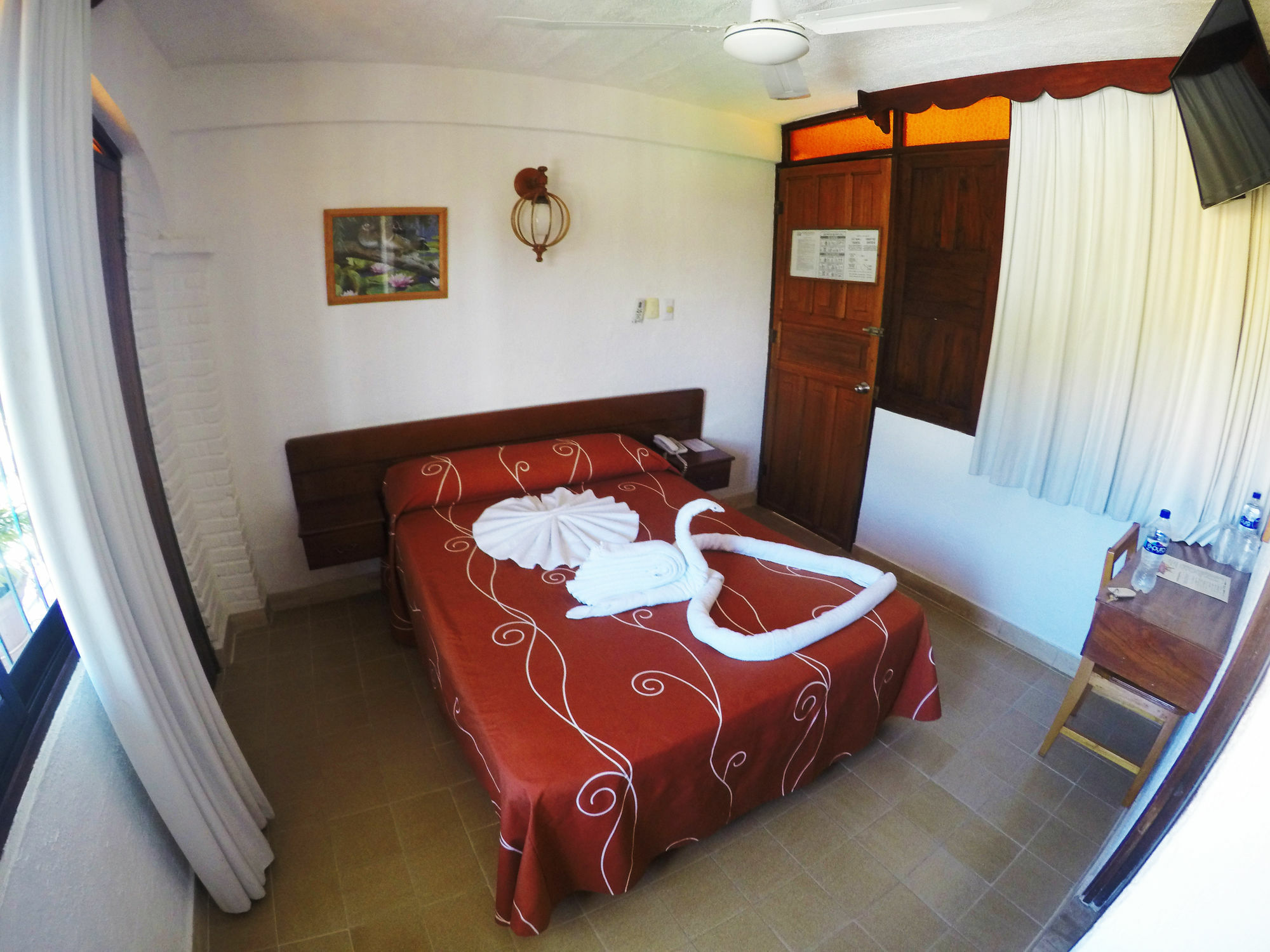 Arcos Hotel Catemaco Exteriör bild