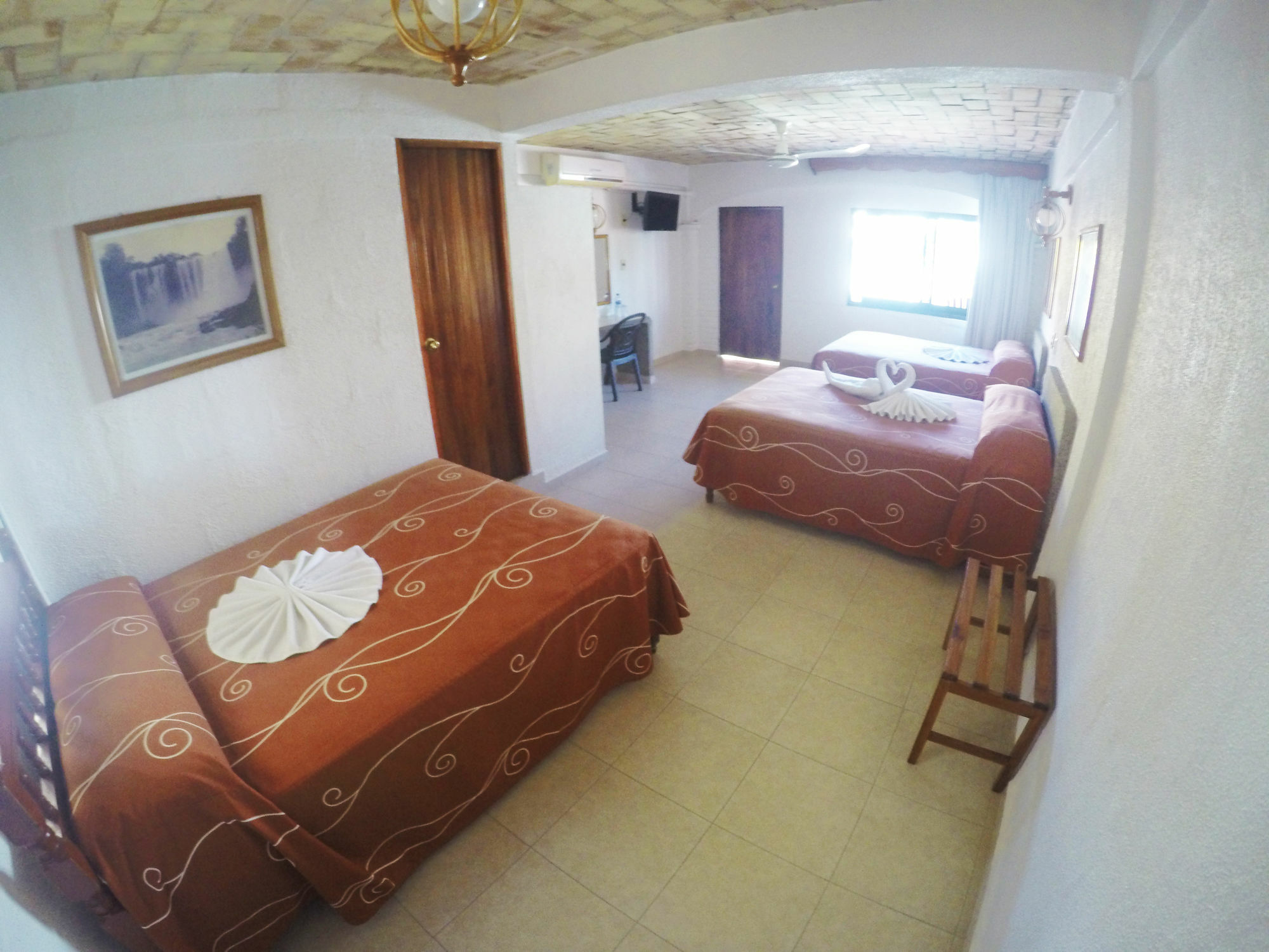 Arcos Hotel Catemaco Exteriör bild